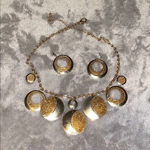Gold sparkly earrings necklace set